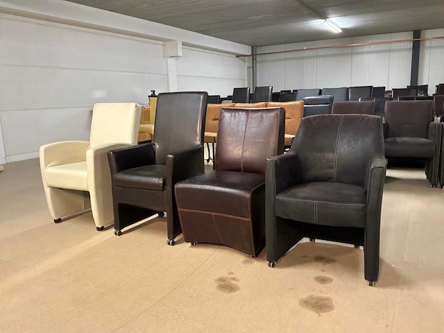 Diverse verrijdbare eetkamerstoelen (4x) - afbeelding 2 van  9