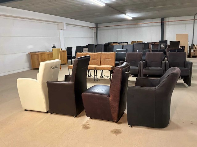Diverse verrijdbare eetkamerstoelen (4x) - afbeelding 7 van  9