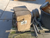 Diverse vetpotten - afbeelding 4 van  6