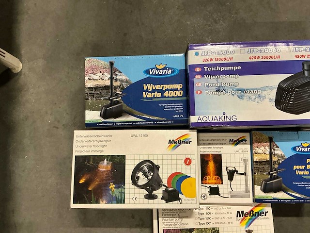 Diverse vijver pompen / verlichting (6x) - afbeelding 1 van  2
