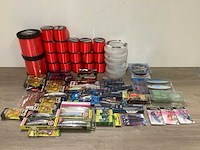 Diverse vis accessoires (76x) - afbeelding 1 van  9