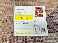 Diverse vloerkleed stalen - afbeelding 7 van  10