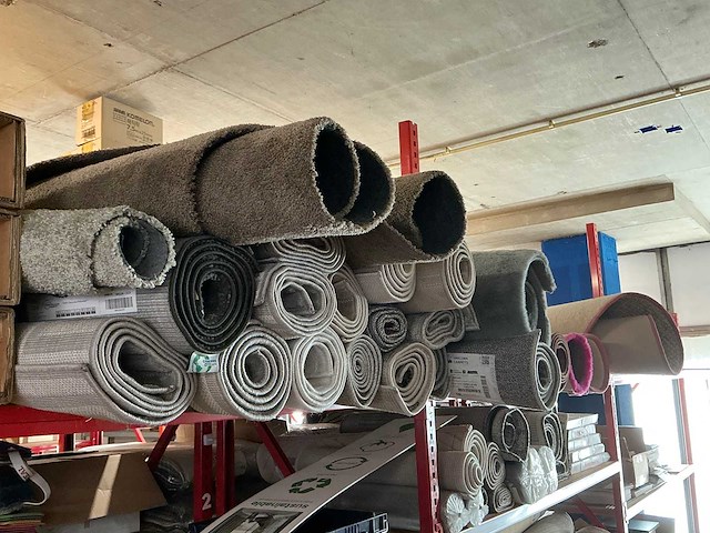 Diverse vloerkleed stalen - afbeelding 10 van  10