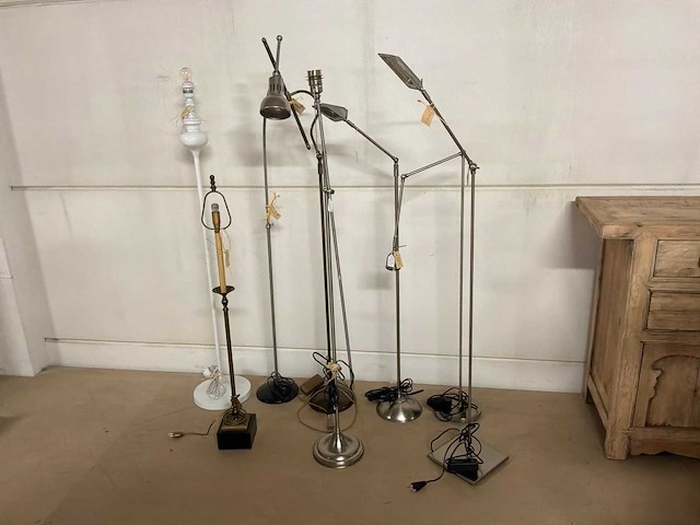 Diverse vloerlampen (8x) - afbeelding 1 van  11