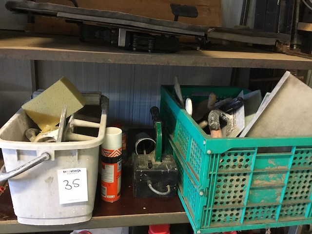 Diverse voeg gereedschap diverse bouwmaterialen - afbeelding 1 van  5