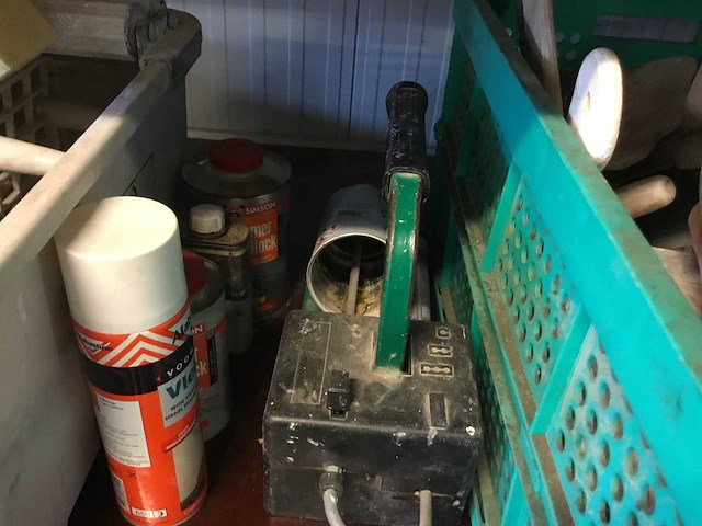 Diverse voeg gereedschap diverse bouwmaterialen - afbeelding 3 van  5