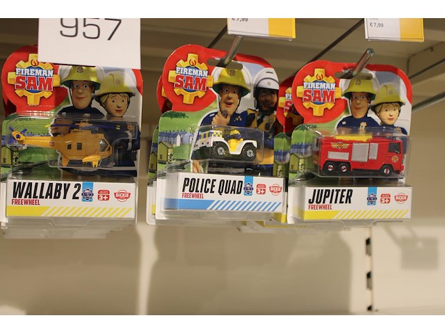 Diverse voertuigen en figuren fireman sam, 16 stuks. - afbeelding 3 van  3