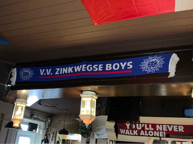 Diverse voetbal memorabilia - afbeelding 6 van  20