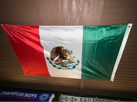 Diverse voetbal memorabilia - afbeelding 7 van  20