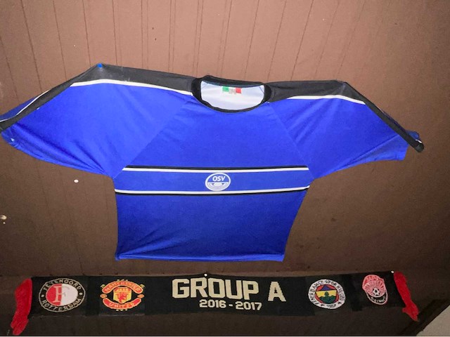 Diverse voetbal memorabilia - afbeelding 9 van  20