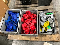 Diverse voorraad grijpbakjes - afbeelding 1 van  3