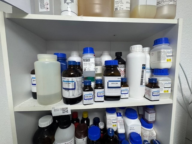 Diverse voorraad o.a.: byk en covestro - afbeelding 3 van  7