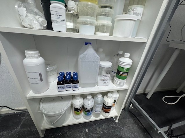 Diverse voorraad o.a.: byk en covestro - afbeelding 6 van  7