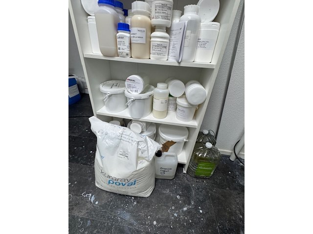 Diverse voorraad o.a.: lubrizol en indulor - afbeelding 10 van  10