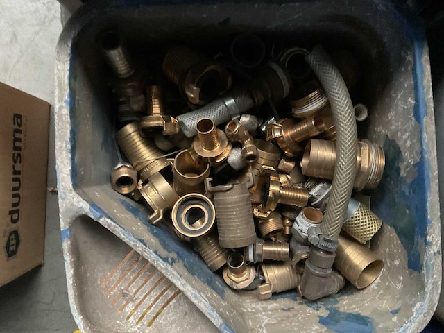 Diverse voorraden, overige metaalvoorraden - afbeelding 4 van  12