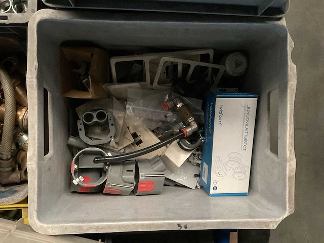 Diverse voorraden, overige metaalvoorraden - afbeelding 9 van  12