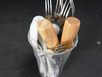 Diverse vorkjes en lepeltjes - afbeelding 2 van  5