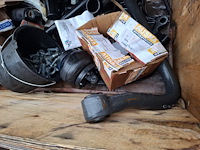 Diverse wagen montagedelen - afbeelding 7 van  7