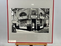 Diverse wanddecoratie, o.a. henk timmer, p.v. leersum en betty scheer - afbeelding 3 van  6