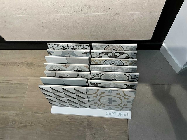 Diverse wandtegels - afbeelding 4 van  4