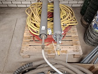 Diverse waterslangen en 2x standleiding water - afbeelding 2 van  9