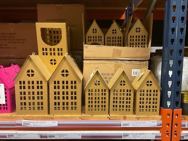 Diverse waxine-huisjes - afbeelding 3 van  8