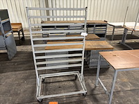 Diverse werkbanken en tafels - afbeelding 3 van  6