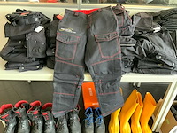 Diverse werkkleding - afbeelding 8 van  8