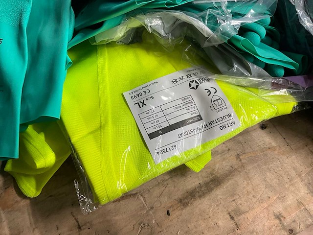 Diverse werkkleding - afbeelding 3 van  3