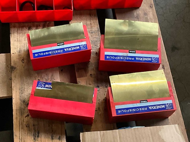 Diverse werkplaats inventaris - afbeelding 5 van  6