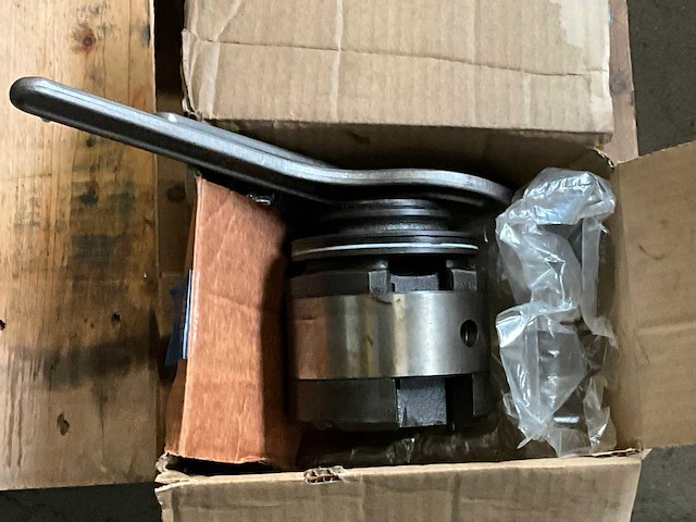 Diverse werkplaats inventaris - afbeelding 6 van  6