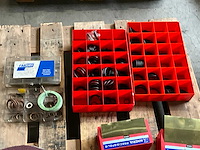 Diverse werkplaats inventaris - afbeelding 4 van  6