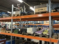 Diverse werkplaats toebehoren - afbeelding 1 van  7