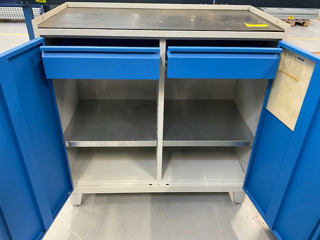 Diverse werkplaatsinventaris (5x) - afbeelding 3 van  7