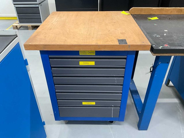 Diverse werkplaatsinventaris (5x) - afbeelding 4 van  7