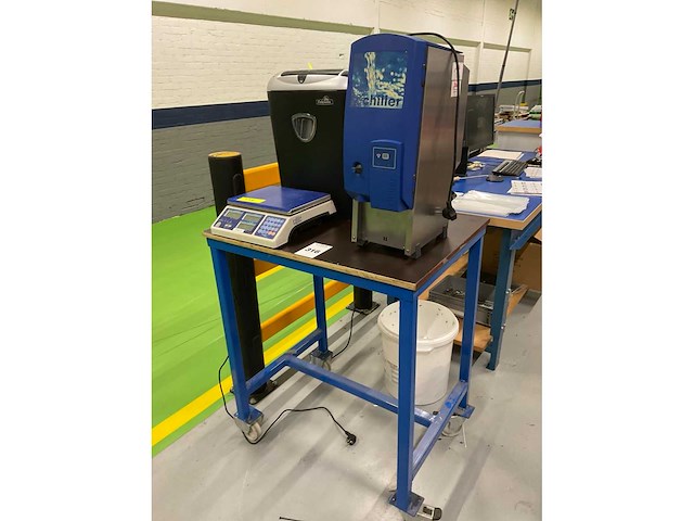 Diverse werkplaatsinventaris - afbeelding 2 van  5