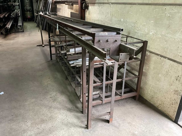 Diverse werkplaatsinventaris - afbeelding 1 van  1