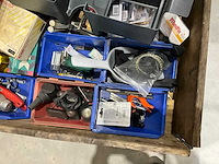 Diverse werkplaatsinventaris - afbeelding 1 van  3