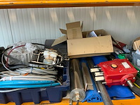 Diverse werkplaatsinventaris - afbeelding 23 van  24