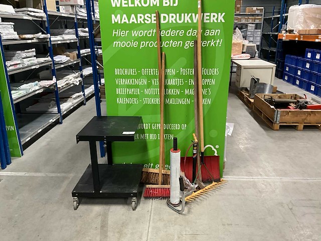 Diverse werkplaatsitems - afbeelding 1 van  3