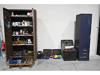 Diverse werkplaatskasten met (new holland) onderdelen en (sortimo) assortimentskisten - afbeelding 1 van  6