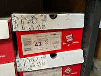 Diverse werkschoenen (11 paar) - afbeelding 3 van  11