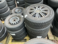 Diverse wielen / banden sets 1 - afbeelding 8 van  11