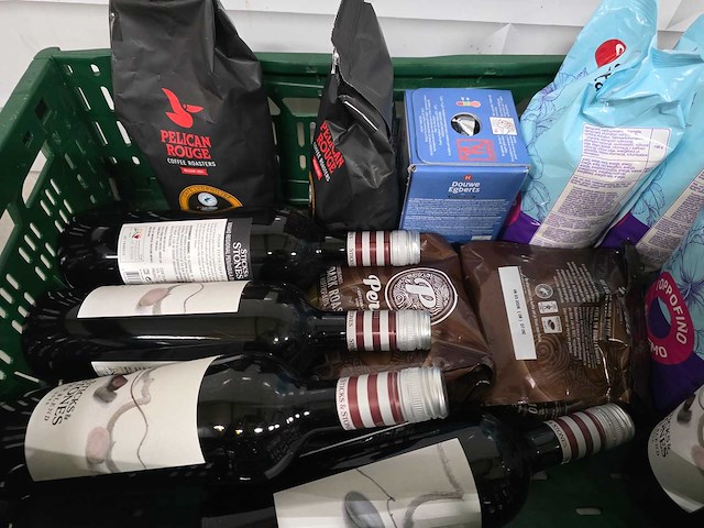 Diverse wijn, koffie en toppings - afbeelding 2 van  3