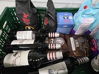 Diverse wijn, koffie en toppings - afbeelding 2 van  3