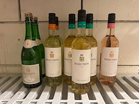 Diverse wijnen - afbeelding 1 van  4