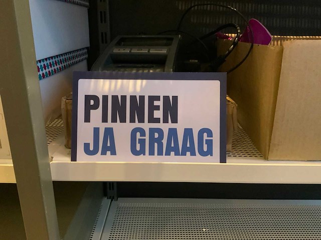 Diverse winkelbenodigdheden - afbeelding 3 van  6