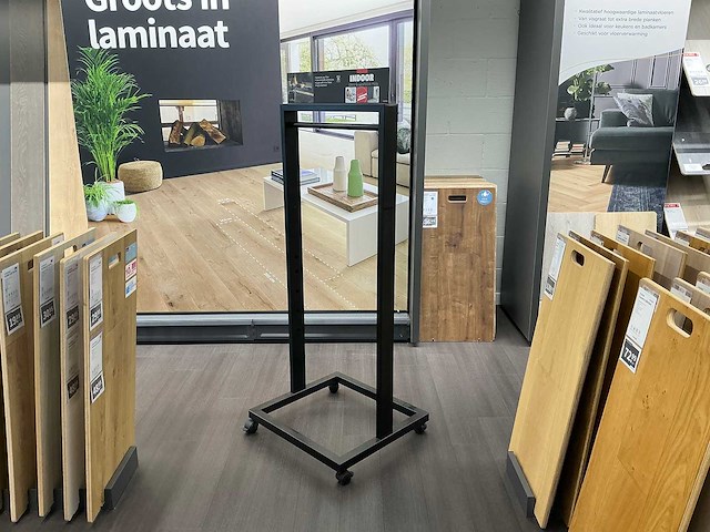 Diverse winkelmeubels - afbeelding 2 van  5