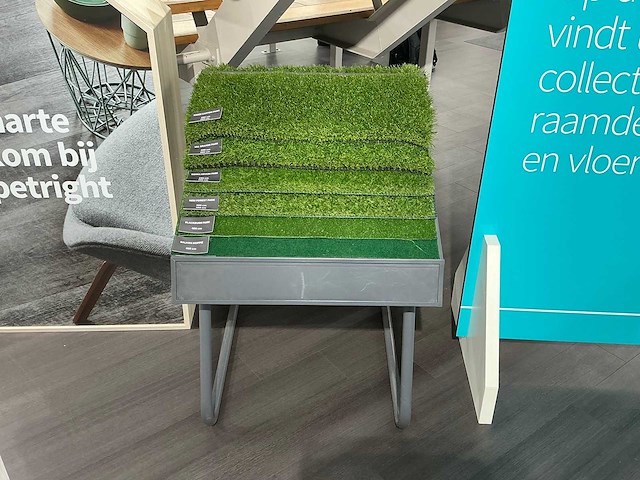 Diverse winkelmeubels - afbeelding 3 van  5