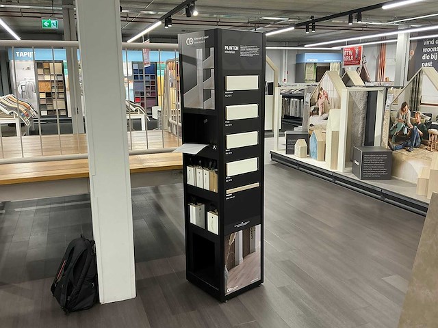 Diverse winkelmeubels - afbeelding 5 van  5